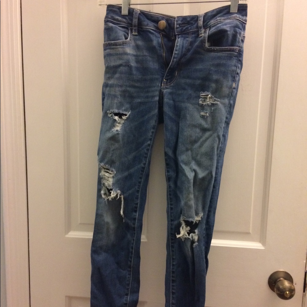 American Eagle Destroyed skinny jeans